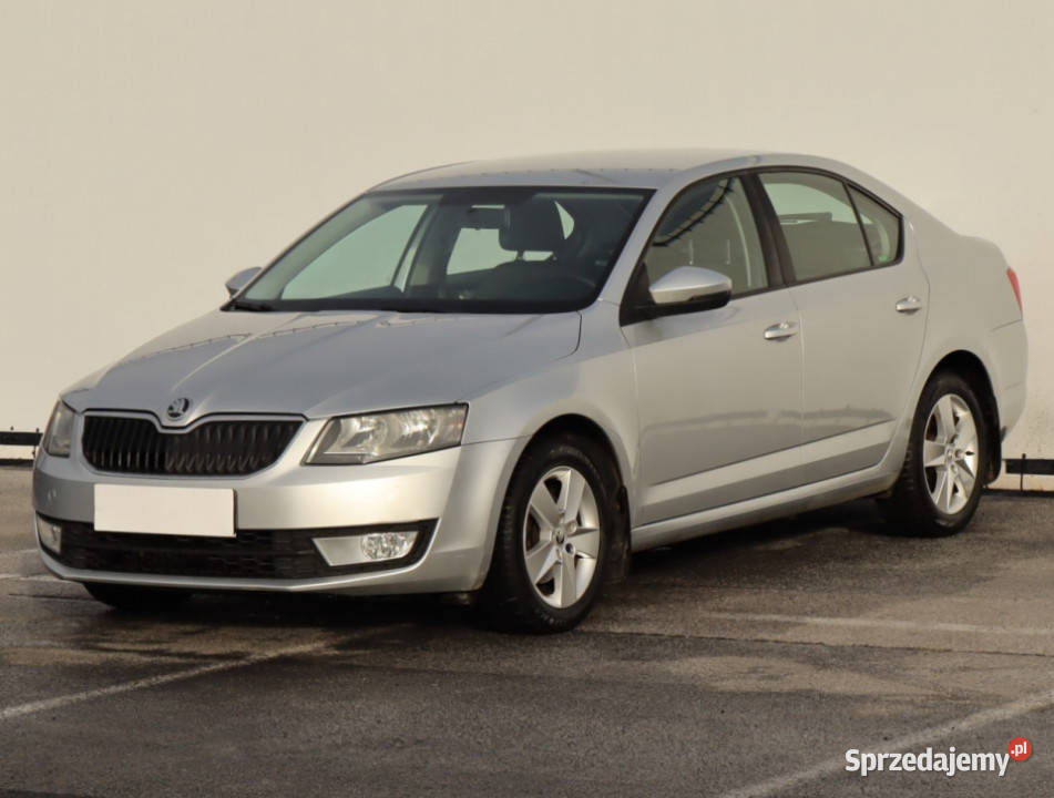 Skoda Octavia 14 TSI światła przeciwmgielne Octavia Lublin