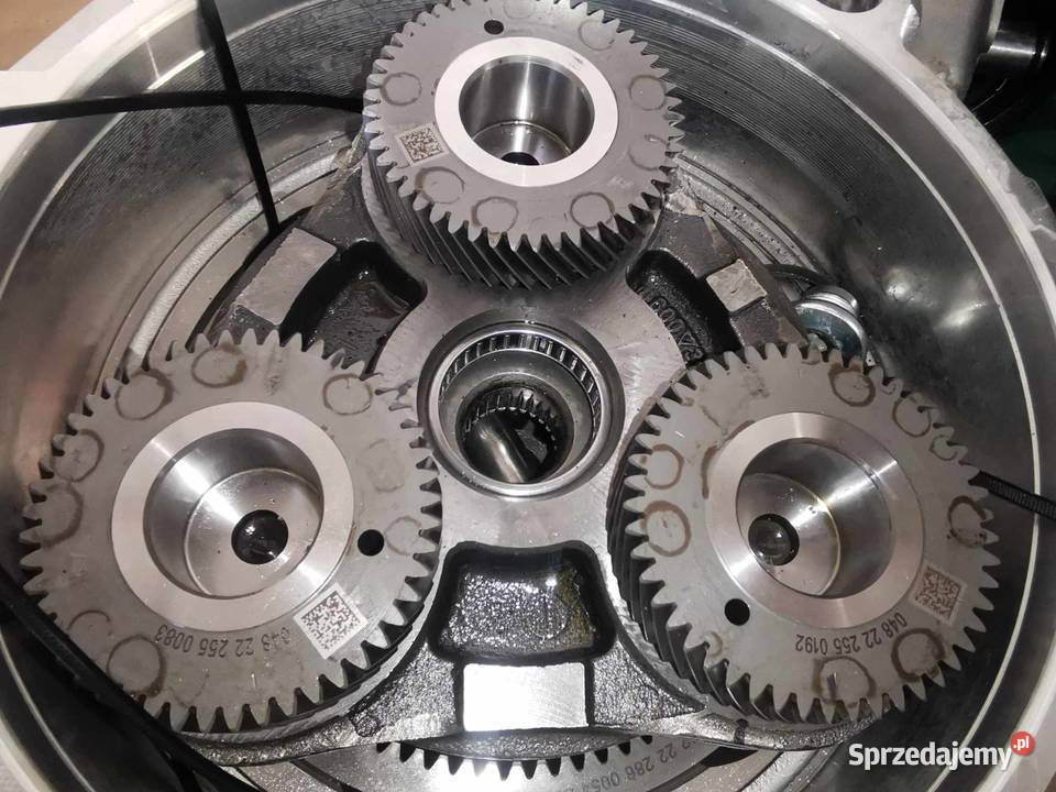 SILNIK ELEKTRYCZNY PRZÓD JAGUAR 400 J9D375762AM