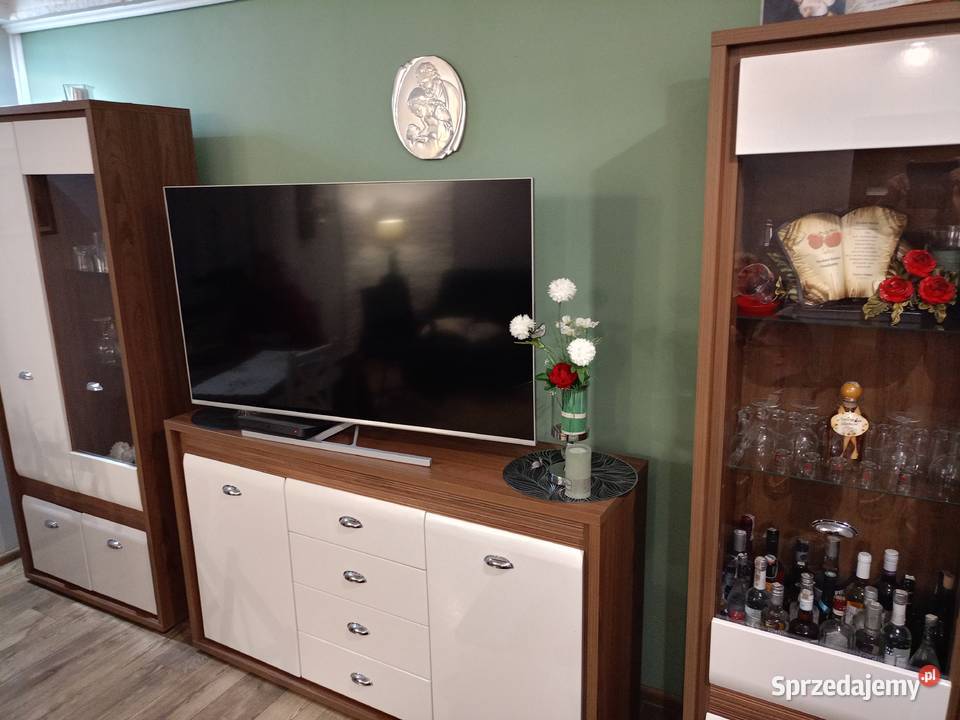 Sprzedam komplet mebli Gostyń