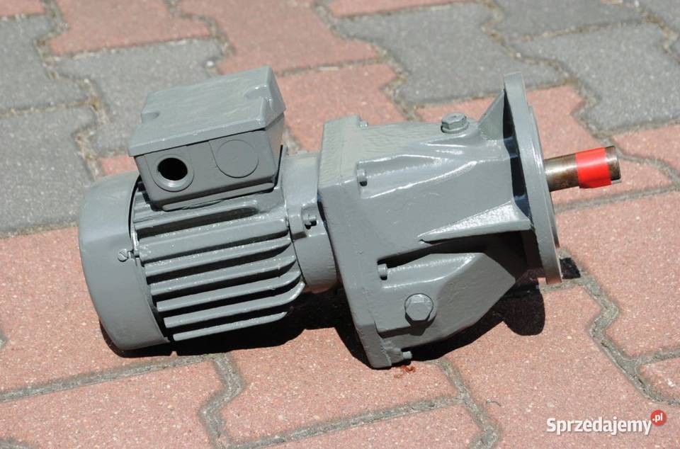 Motoreduktor kołnierzowy 018kw 40obrmin VEM Kargowa