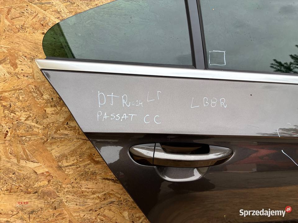 Vw Passat cc Lift kod lak LB8R DRZWI TYŁ TYLNIE osobowe wielkopolskie Słowikowo