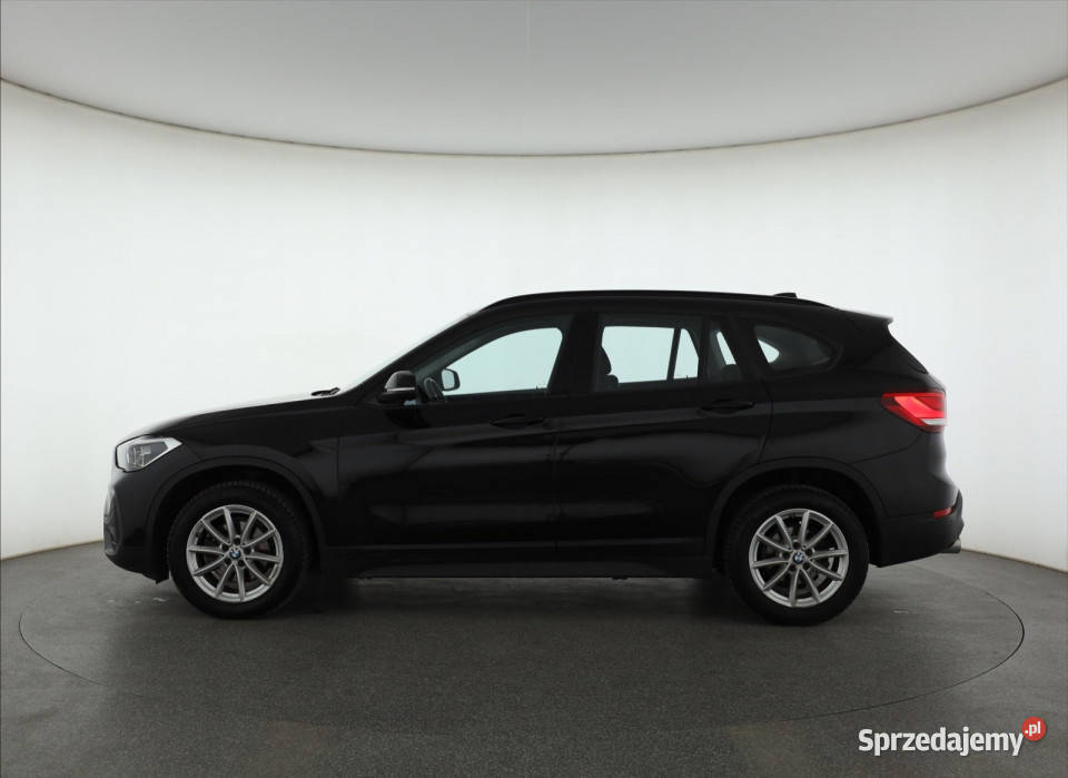BMW X1 sDrive18i światła do jazdy dziennej mazowieckie Piaseczno