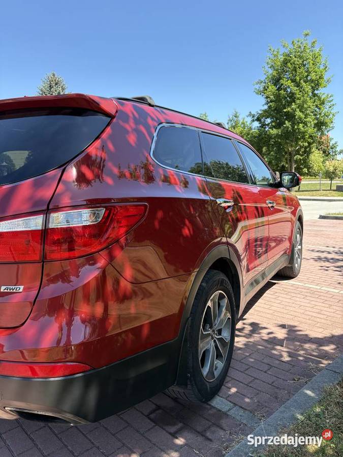 Hyundai Grand Santa Fe