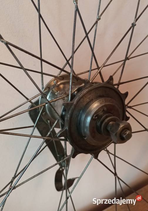 Zabytkowe Drewniane Koła Rowerowe Konin