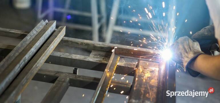 Konstrukcje stalowe hale i wiaty Producent z Rzeszów
