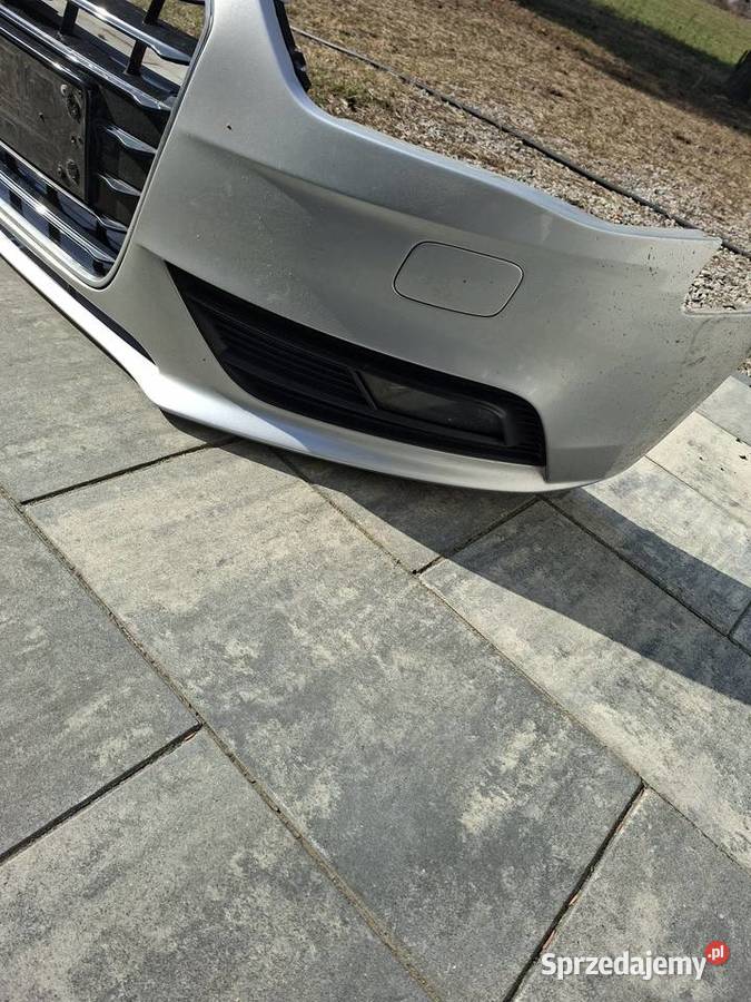 Uszkodzony Zderzak audi a4b8lift 2013 Ryki