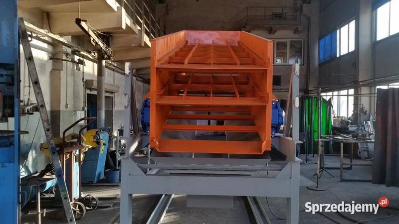 Przesiewacz wibracyjny trzy pokładowy PWK 09303 Zabrze