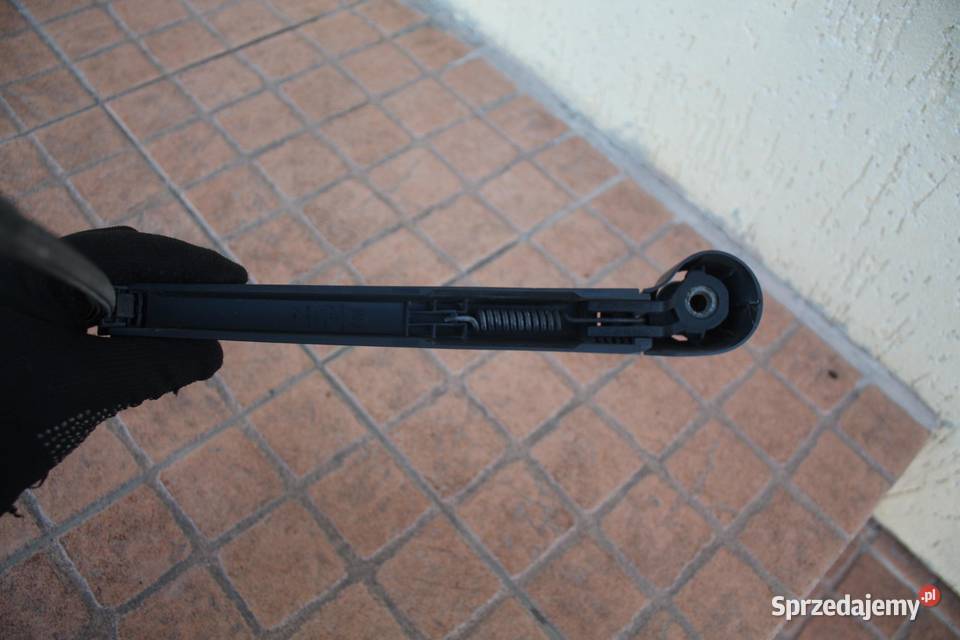 RAMIE WYCIERACZKI KLAPY VW PASSAT B6 osobowe