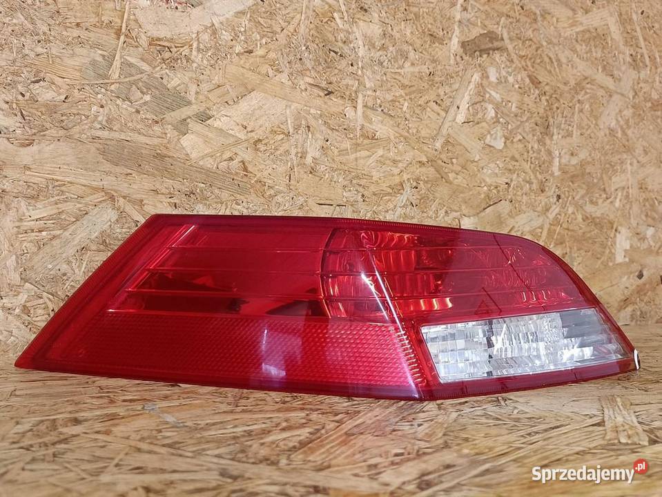 FORD FOCUS CABRIO 0610 LAMPA BŁOTNIK LEWY TYŁ Pozostałe Pleszew
