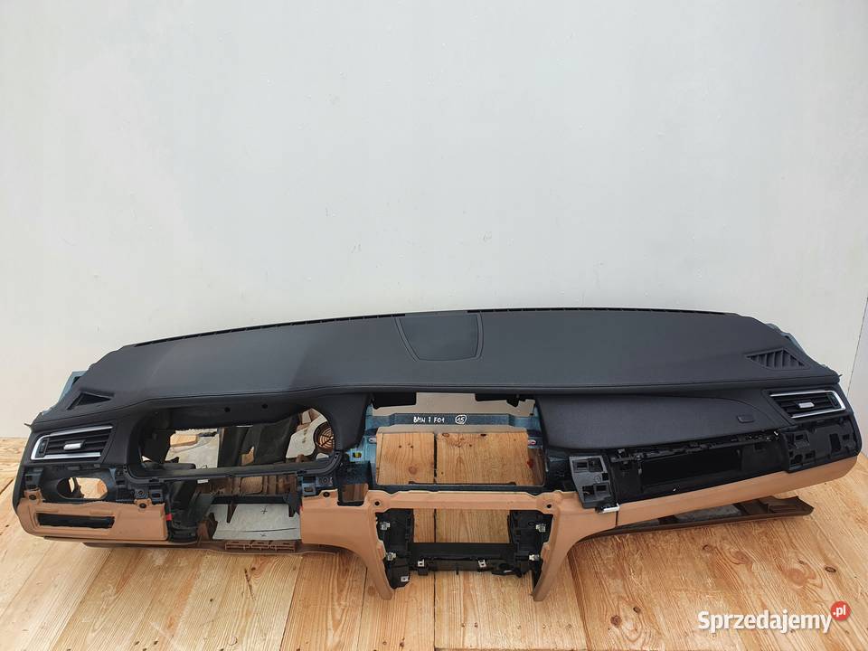 BMW F01 DESKA ROZDZIELCZA KONSOLA SKÓRA SKÓRZANA Janów sprzedam