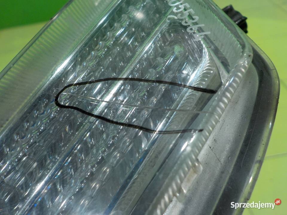 VOLVO XC60 24 D AUT 09r KOMBI 5D lampa DRL lewa sprzedam