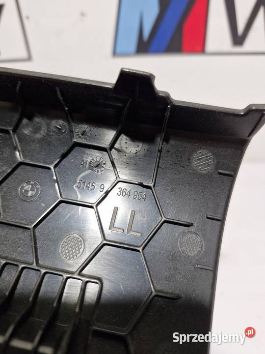 BMW F30 F31 F36 ZASLEPKA OSLONA KONSOLI CZARNA sprzedam