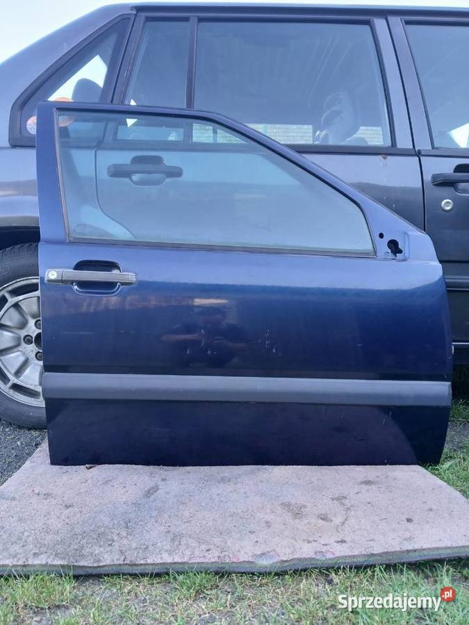 Volvo 850 drzwi prawy przód 41711 osobowe Drzwi Pajęczno