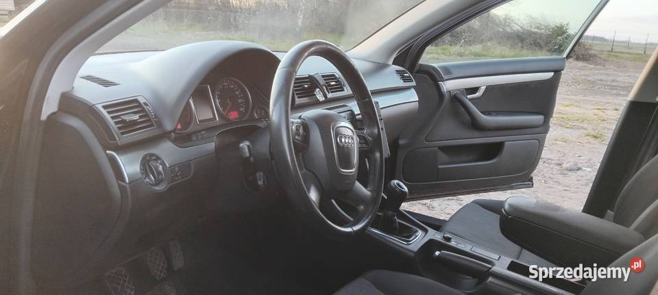 Sprzedam Audi a4 manualna Krzesin-Parcela sprzedam