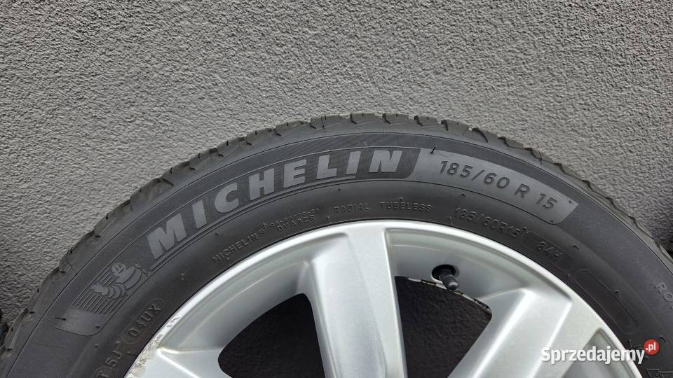 Opony wielosezonowe Michelin CrossClimate 2 185 Tychy sprzedam
