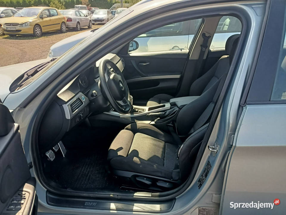 BMW 320 BMW E90 20D 163 05r E90E91E92E9320052012 Rok produkcji 2005 małopolskie Tarnów