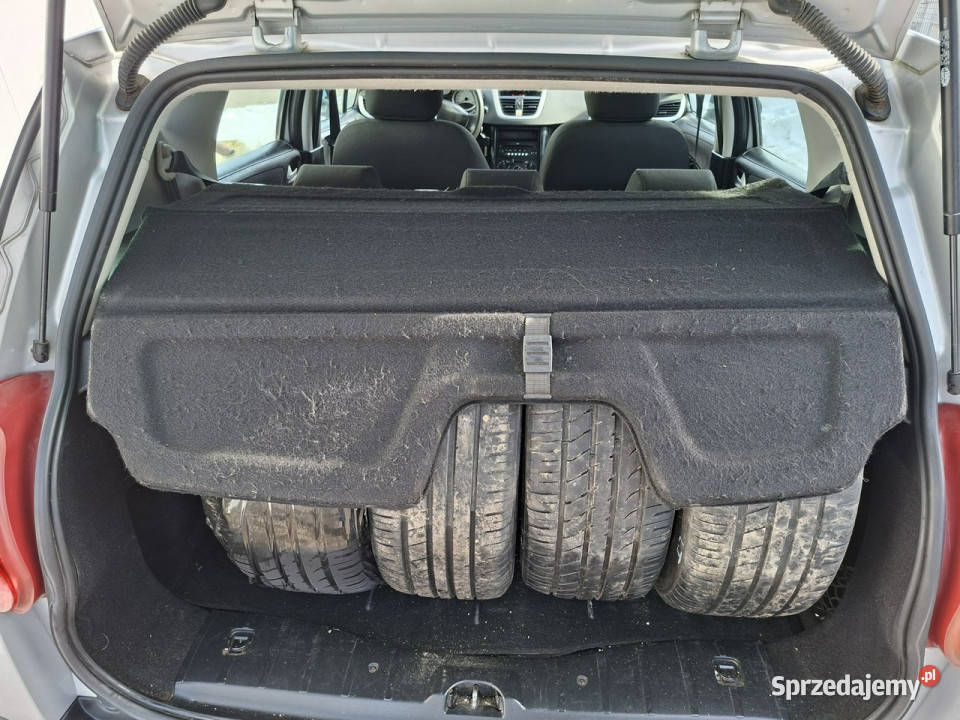 Peugeot 207 14 benzyna klimatyzacja ważne opłaty