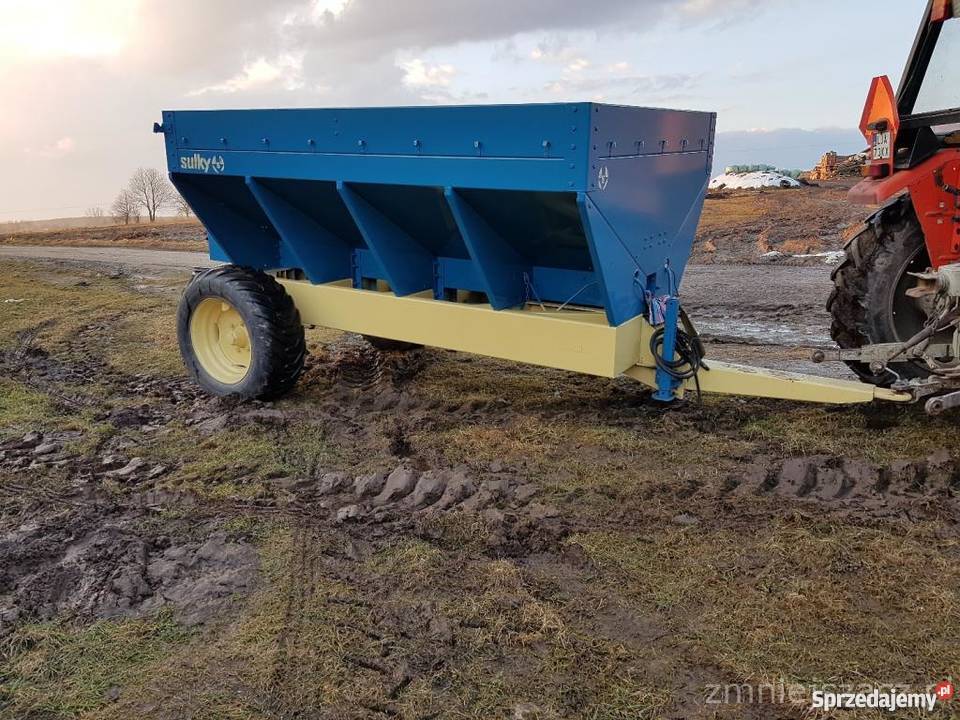 Rozsiewacz do wapna i nawozu SULKY Sulky lubelskie Janów Lubelski sprzedam