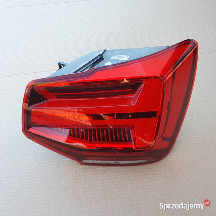 AUDI Q2 LED LAMPA TYŁ LEWA 81A945092B Lewe Oświetlenie Trzciel sprzedam