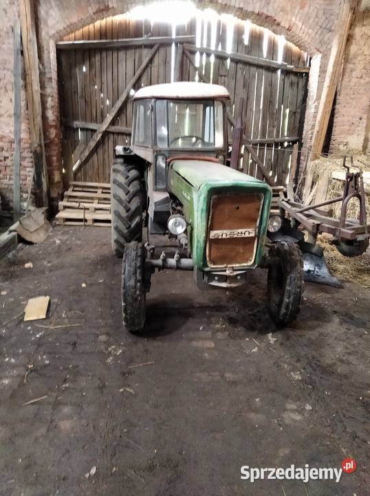 Ciągnik Ursus 355 na chodzie do remontu Rusko sprzedam
