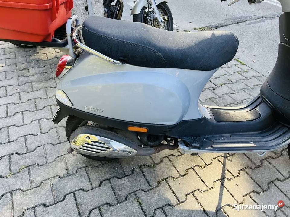 Piaggio Vespa LX 50 2T 2005r 6500 transport Vespa mazowieckie sprzedam