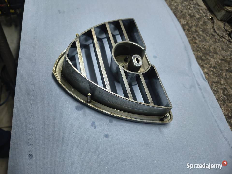 Alfa Sud Sprint Veloce
Atrapa ALFA ROMEO ALFASUD