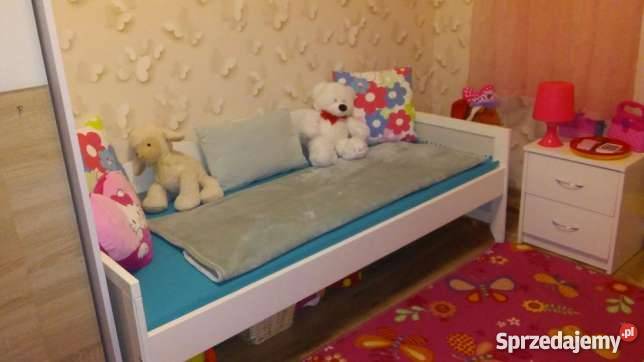 Łóżko wolnostojące firmy Ikea seria HENSVIK Meble wielkopolskie Kostrzyn