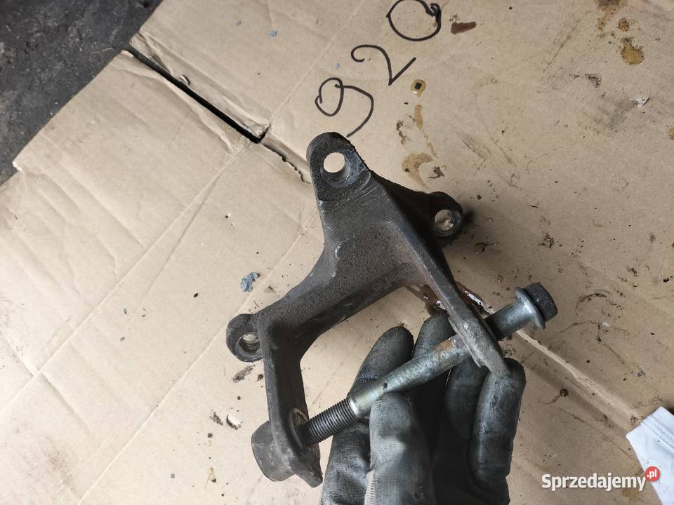 ŁAPA UCHWYT PODUSZKI SKRZYNI HONDA ACCORD 6 VI