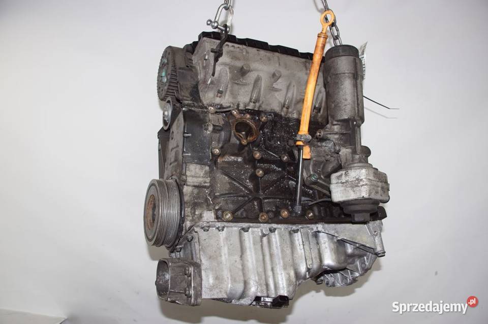 SILNIK SŁUPEK AUDI A4 B6 AVB