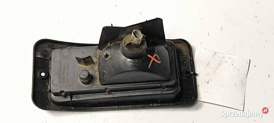 LAMPA WKŁAD MITSHUBISHI MONTERO osobowe Lipno
