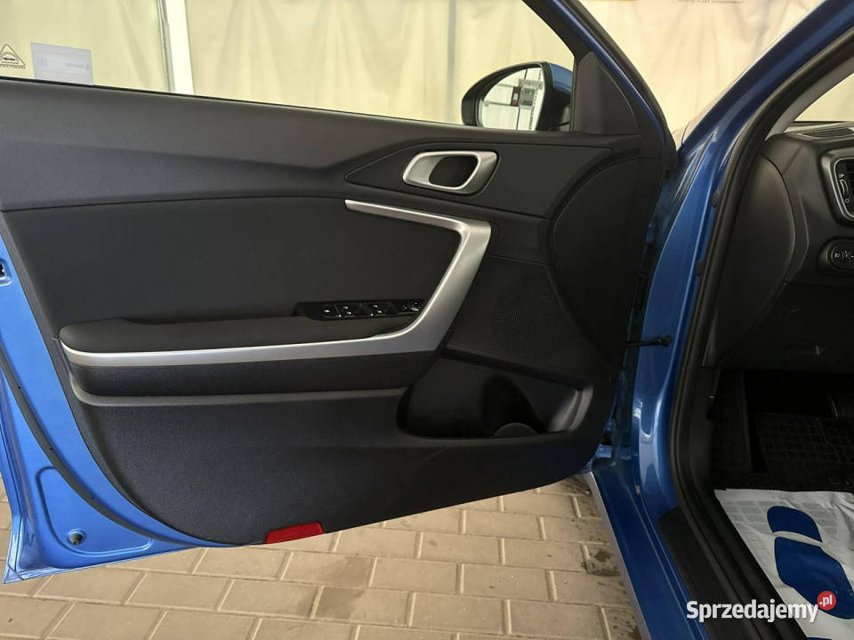 Kia Ceed 15 TGDI160 M Pakiet SMART Salon Faktura Warszawa sprzedam