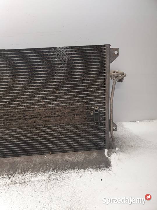 CHŁODNICA KLIMATYZACJI AUDI Q7 VW 7L0820411F osobowe