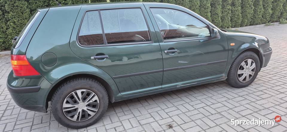 VW GOLF 4 HATCHBACK 1400 BENZYNA Zarejestrowany w Polsce Głogów