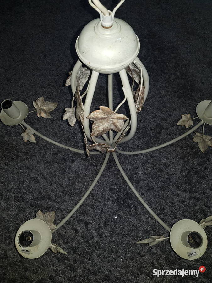 Żyrandol piecioramienny Oświetlenie