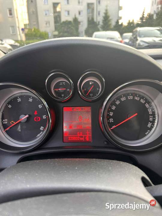 Opel Astra j 16 CDTI 2015 manualna Kamionka sprzedam