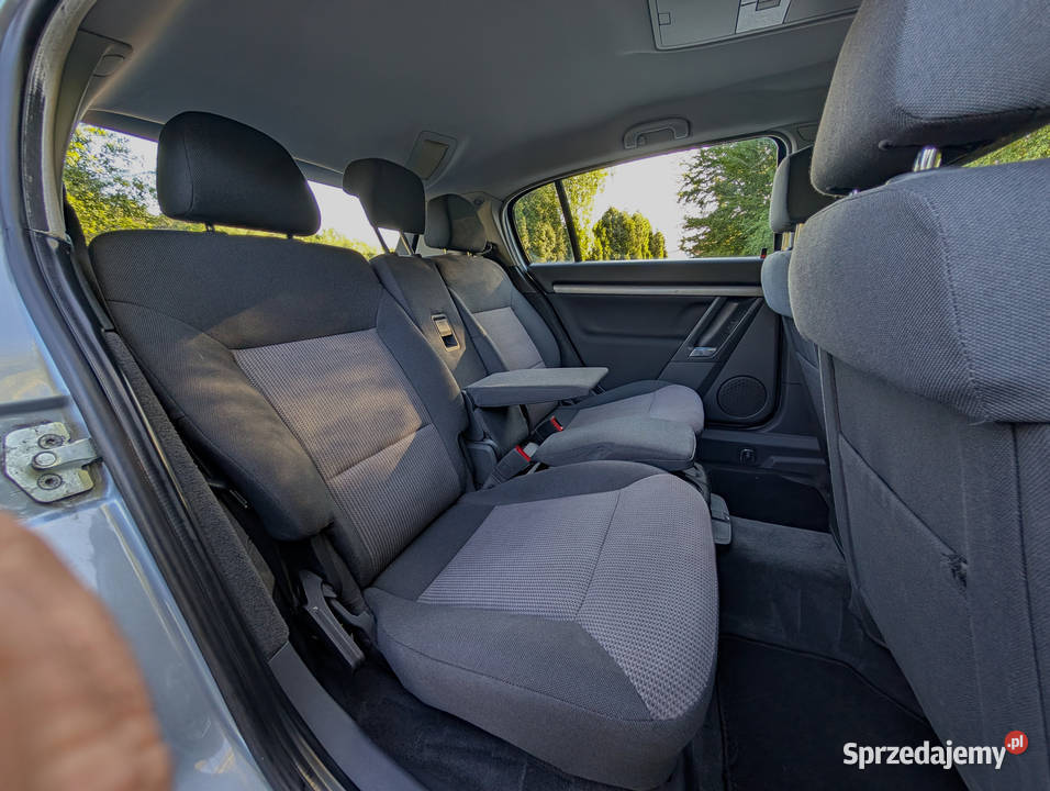 Opel Signum 18 18 Benzyna 121 Niski przebieg 1800cm3