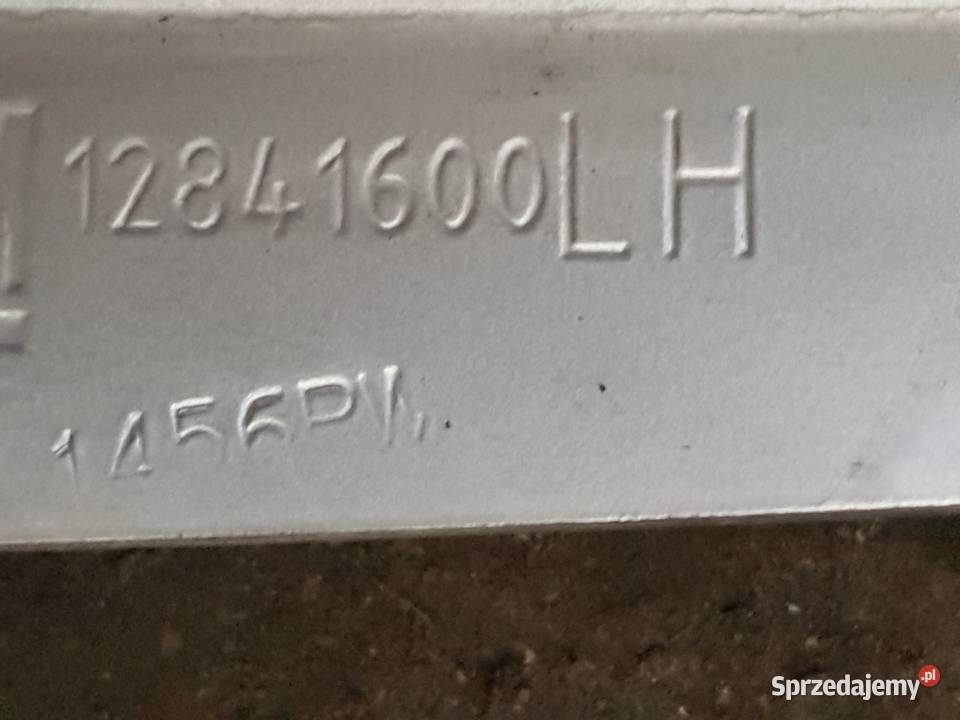 OPEL INSIGNIA A LIFT ZAWIAS MASKI ZAWIASY MASKI osobowe Części samochodowe sprzedam