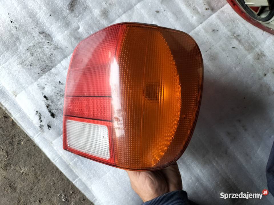 VW POLO 6N LAMPA TYŁ PRAWA Oświetlenie Kamień-Kolonia