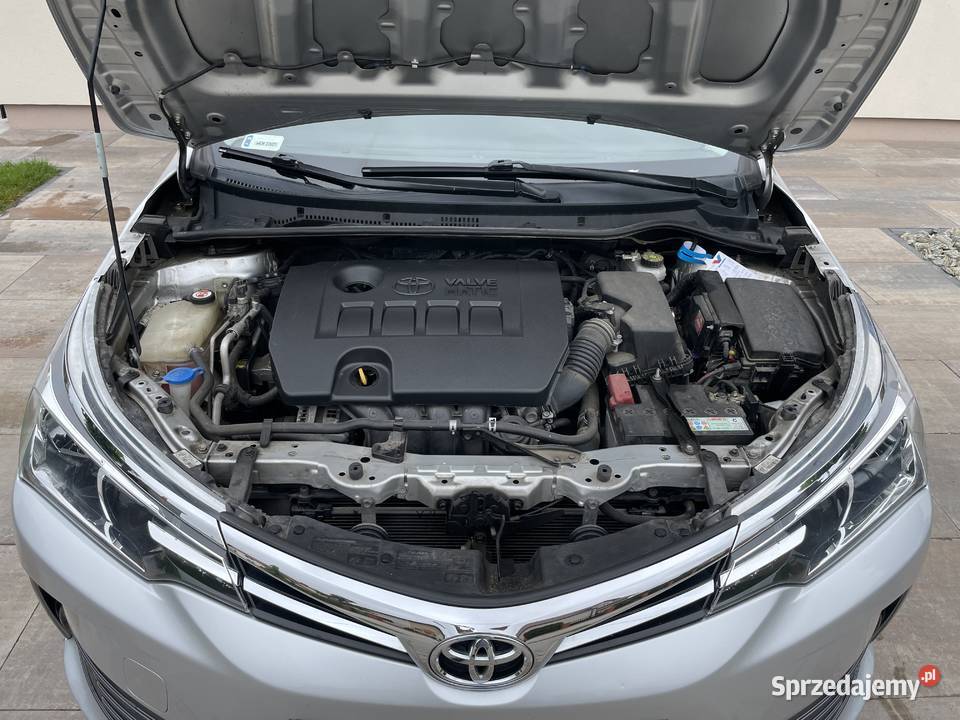 Toyota Corolla 16 132 bezwypadkowa salon mazowieckie