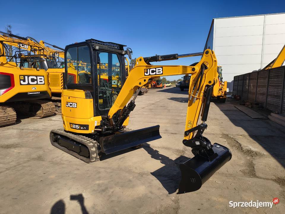 KOPARKA GASIENICOWA 25 TONY JCB CAT VOLVO KUBOTA 207h wielkopolskie
