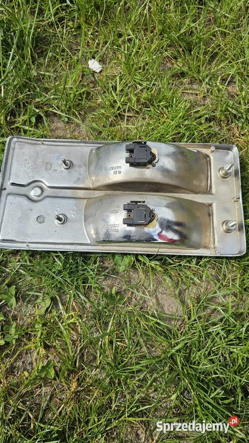 Lampa fiat 125p tyl prawa nowa prl Lampy tylne sprzedam