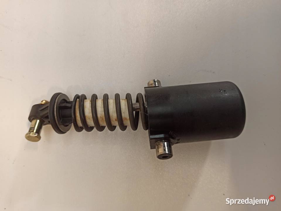PORSCHE Sprężyna pedału sprzęgła 987 99742308105