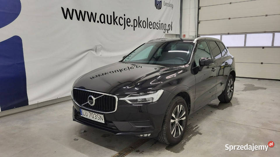 Volvo XC 60 B4 D AWD Momentum Pro aut II 2017 czarny Grójec sprzedam