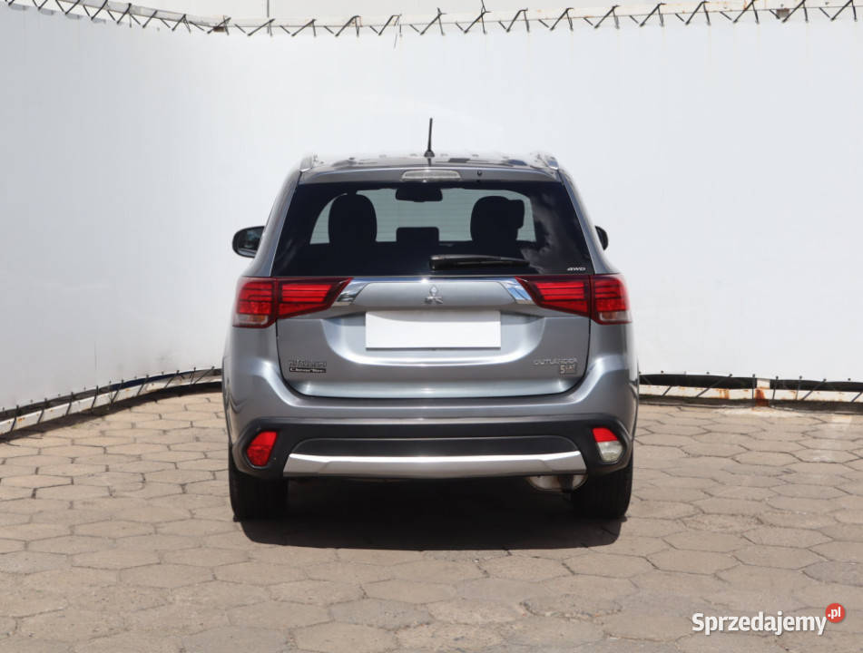 Mitsubishi Outlander 20 sprzedam