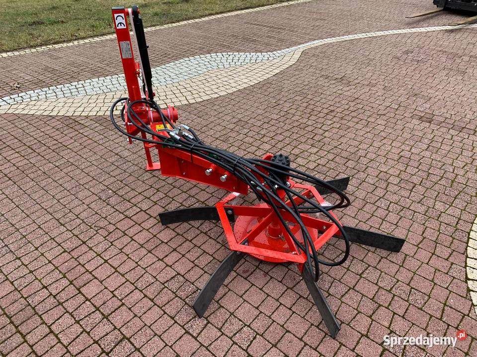 Wygarniacz gałęzi na przód wymiatarka nieuszkodzony Warka