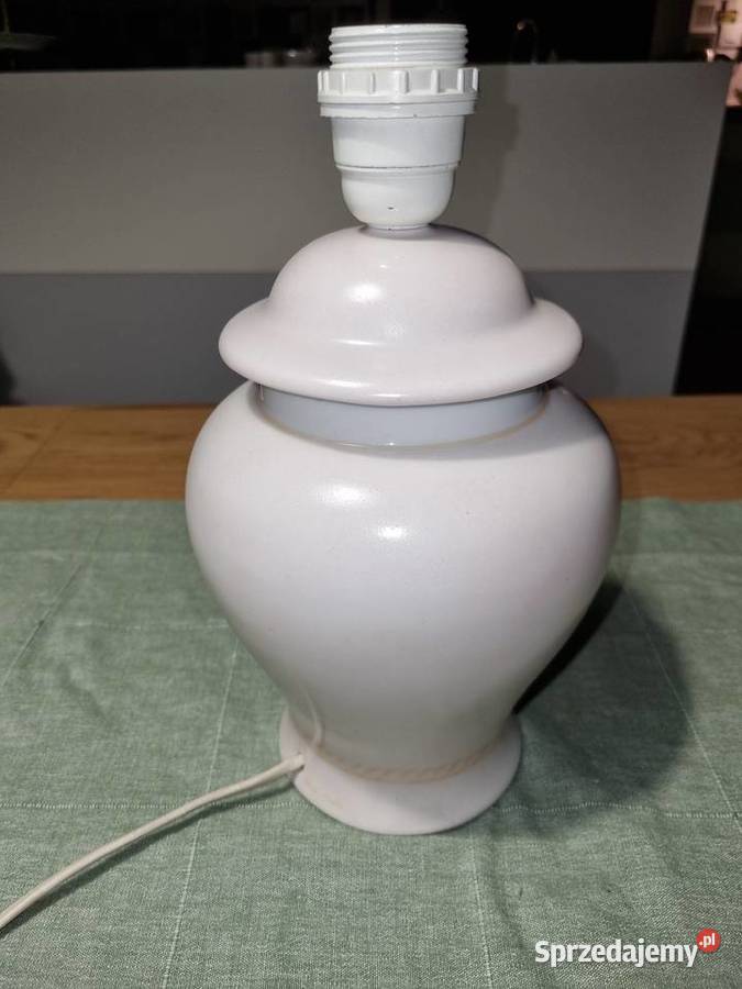 Lampa stołowa bez abażura Wola Podłężna