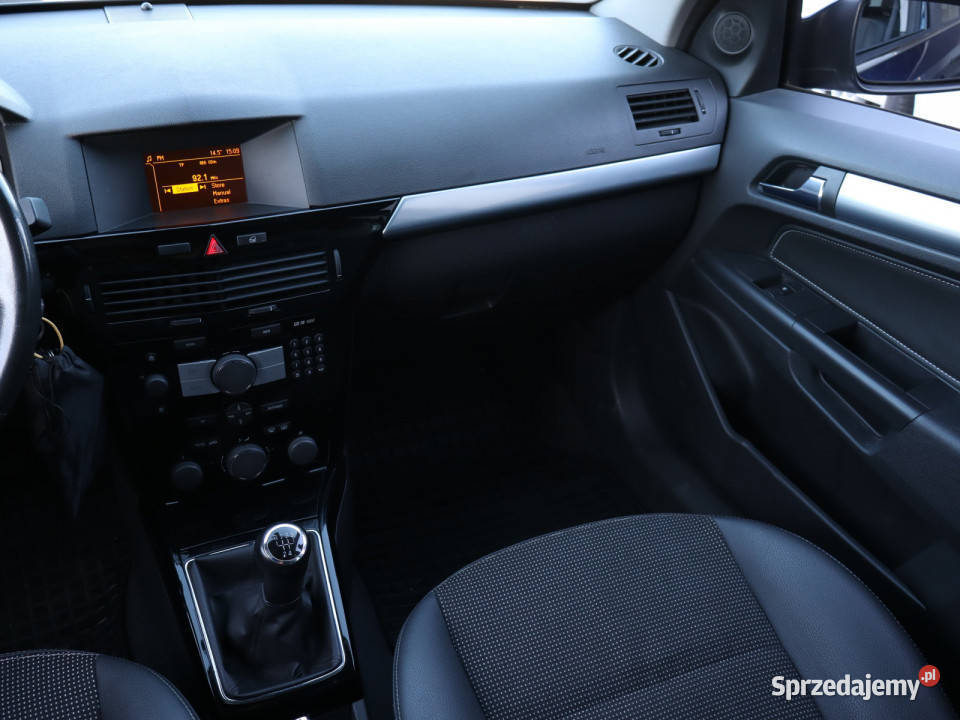 Opel Astra 16 16V Hatchback Bielany Wrocławskie