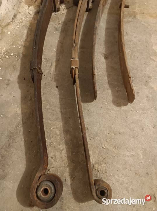 Polonez resory fiat 125p 2 trzypokojowe FSO atu osobowe Resory