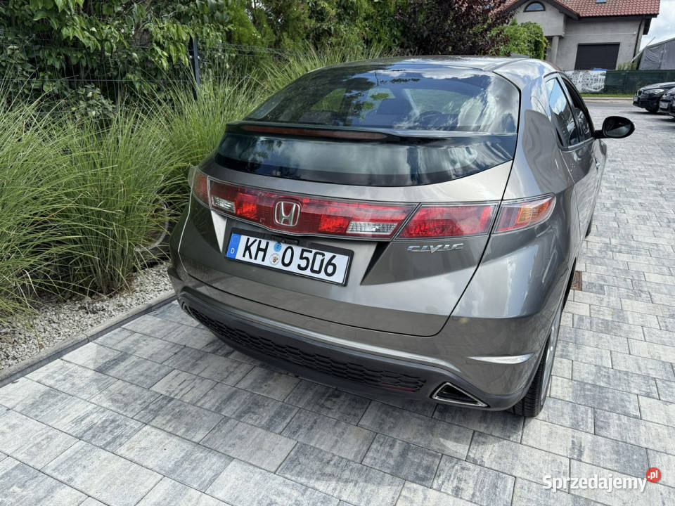 Honda Civic 18 V TEC Zadbany Bezwypadkowy 4/5 Civic