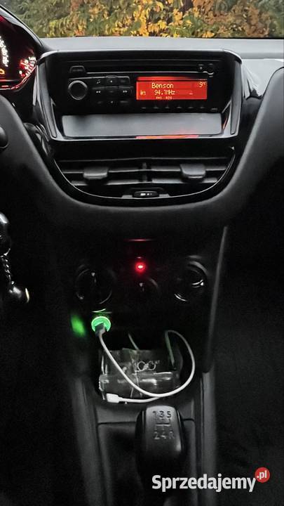 Peugeot 208 2013 10vti benzyna Międzychód sprzedam
